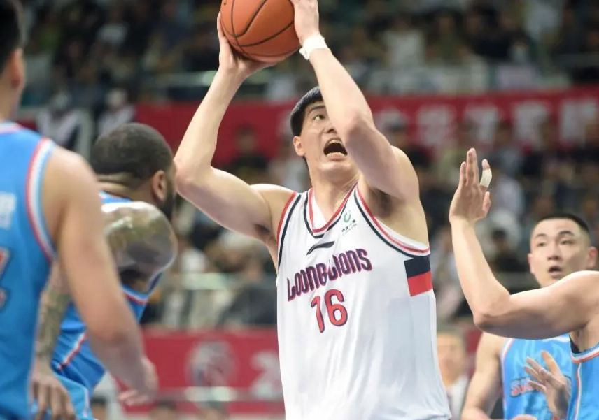 广州迎战河南,双方实力均衡胜负难料的简单介绍 广州迎战河南,双方实力均衡胜负难料的简单介绍